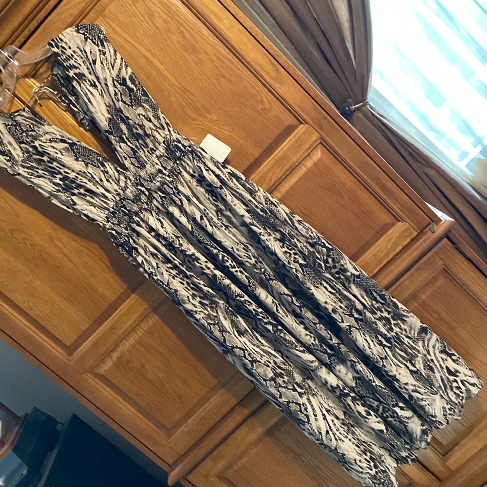 America & Beyond Maxi Dress. NWT.